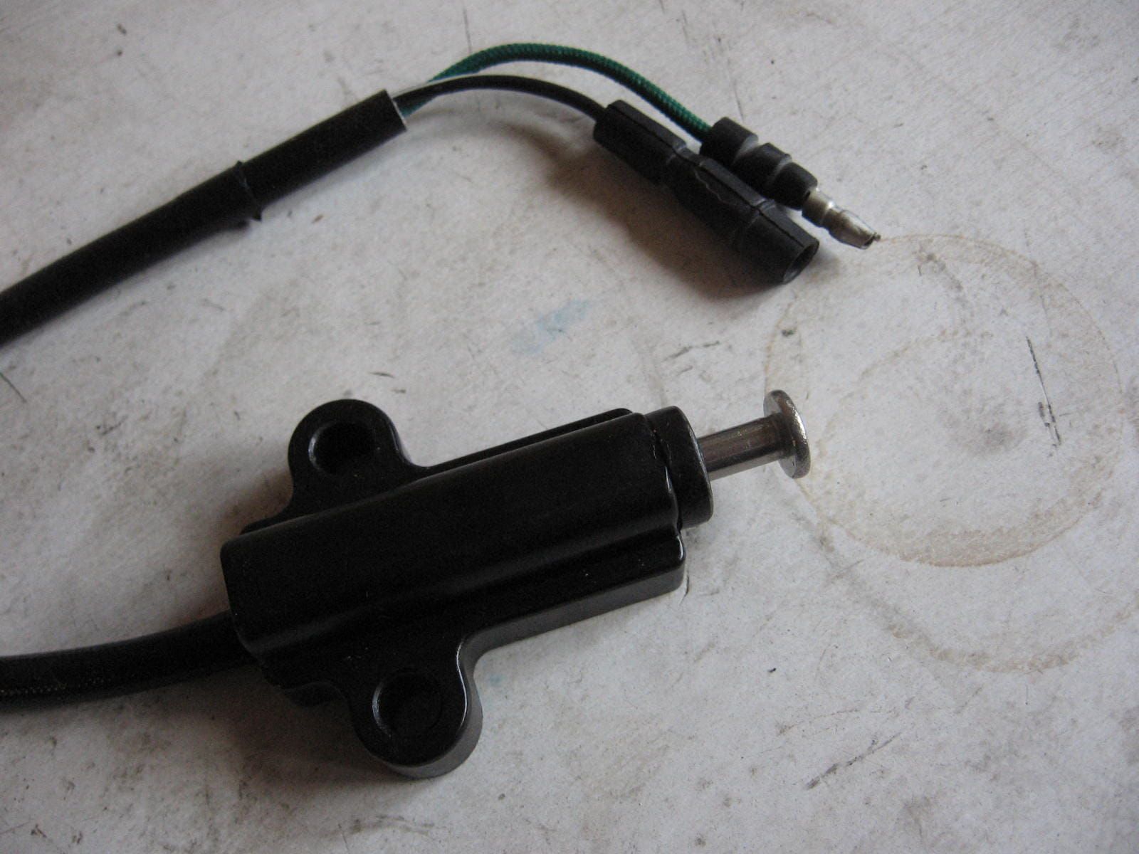 schakelaar zijstand vs1400	omron c8s-16d	oem		37840-39a21-000