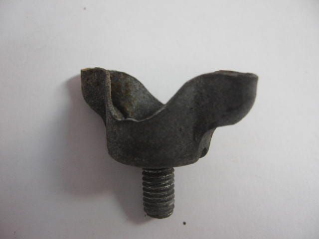 vleugelbout luchtfilterdeksel , o.a gsx400 e gs300 gs450 13831-44500