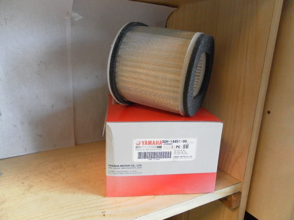 yamaha luchtfilter		Fzr1000 1989-95 ,yzf1000 1996-2002		3gm-14451-00