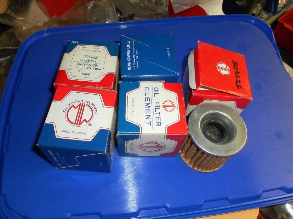 5x oliefilter MIW K2003 , hf125  , 16097-1002 , kawasaki z250 1979-82 ,gpz305 1983-97 kz305 1982-88