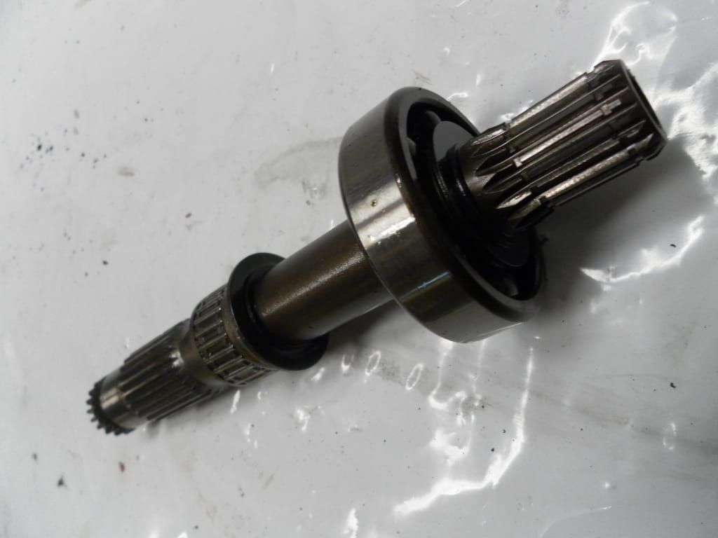 primary shaft 	cb650	23101-426-000