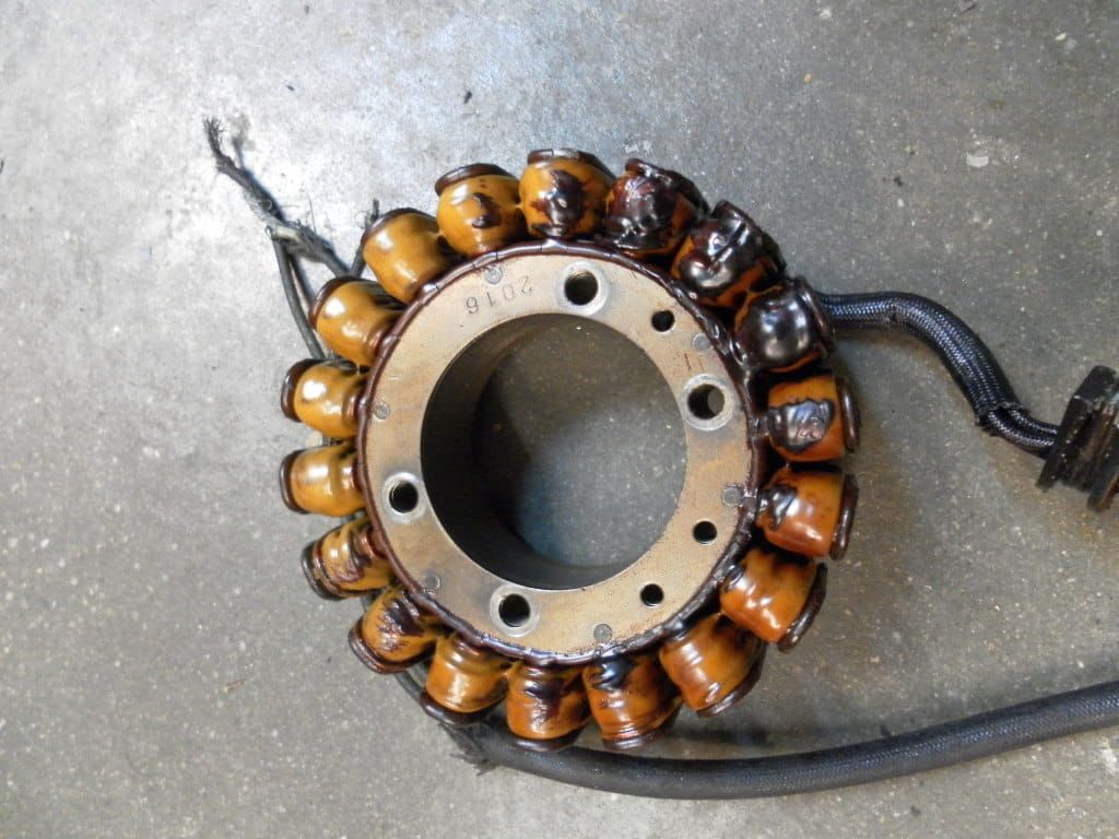 dynamo stator zonder stekker	Vf750s 1982-83 , vf700s 84-85 , vf1100 83-86 .	31120-MB0-005 , 31120-MB0-015 , 31120-MB0-025 ,  31120-MB0-405 , 31120-MB0-415	31100-MB0-005 , 31100-MB0-015
