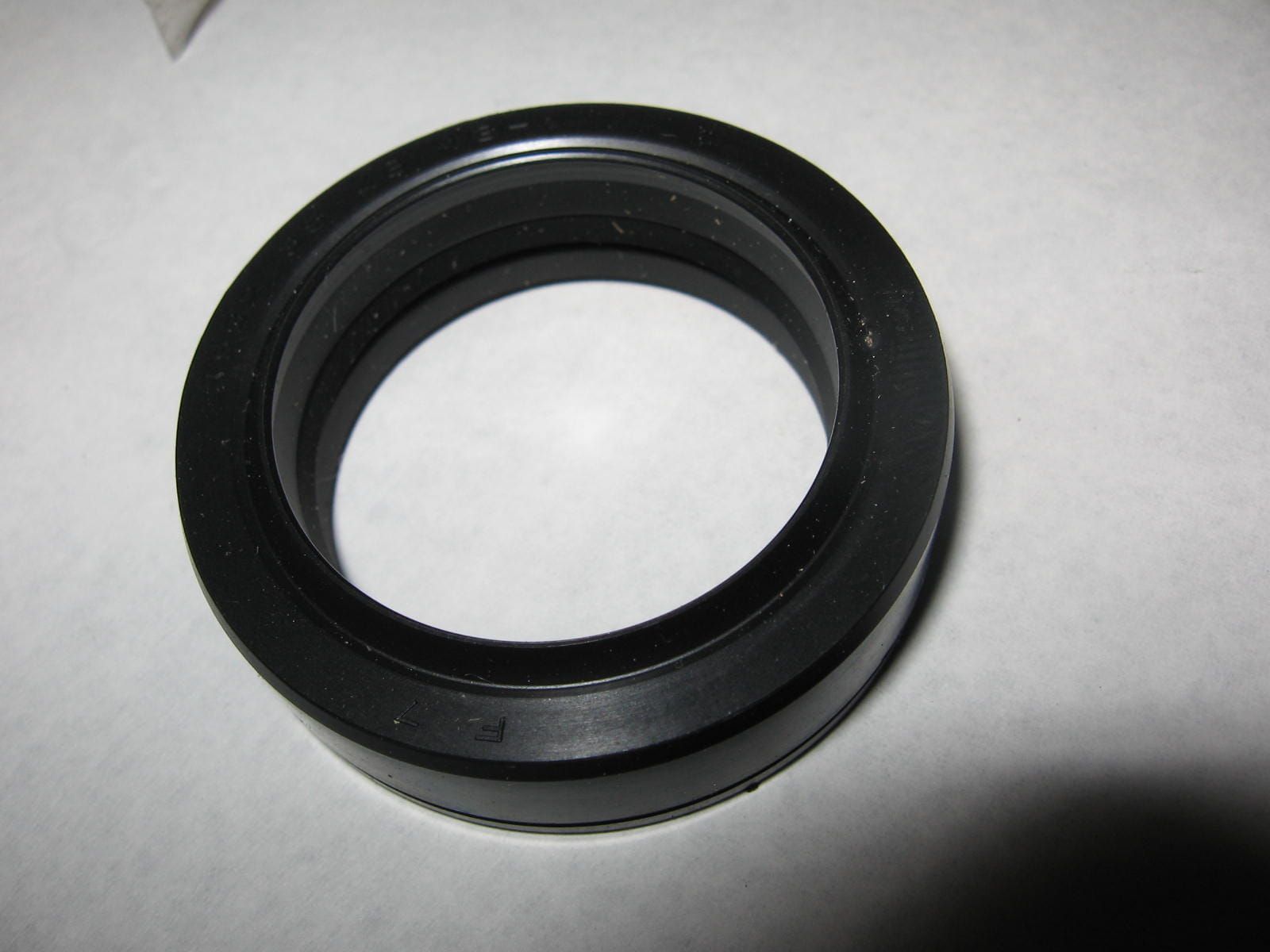 voorvork keerring gs450l 85-86 gsx550 dr200 		oem	51153-34730		51153-19d10