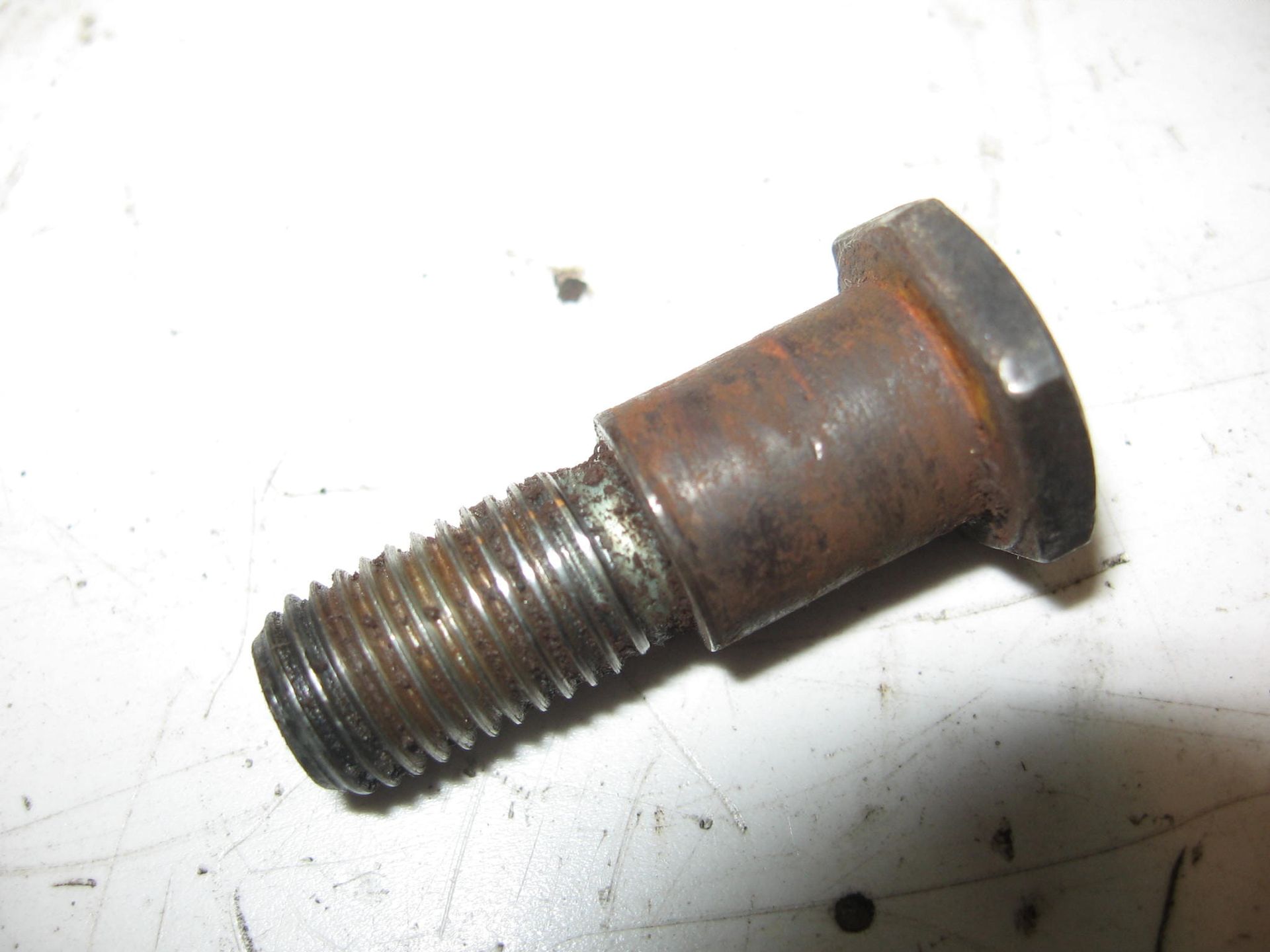 bout bevestiging zijstandaard ( jiffy ) // cmx450c 1986 -87 cmx250c 1985-87		90108-KG0-000	90108-KR3-000