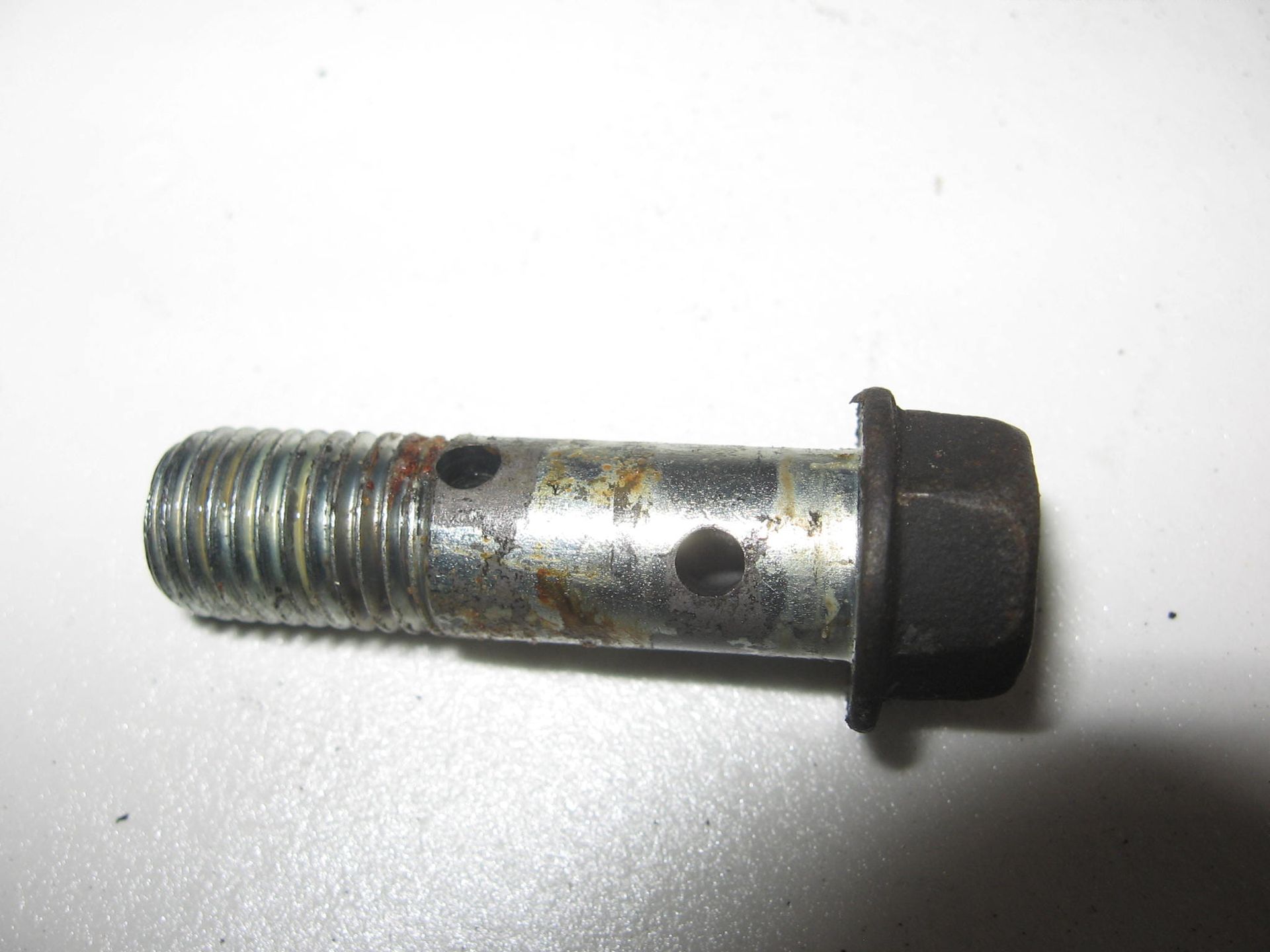 dubbele banjobout // vf750s		90145-MB0-000	90145-MB0-010