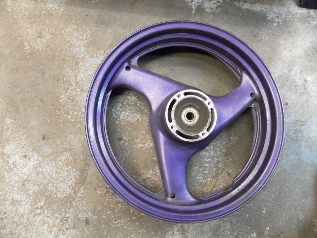 achterwiel paars  3,50x17	gsx600f gsx750f 1988-96	64111-34C00