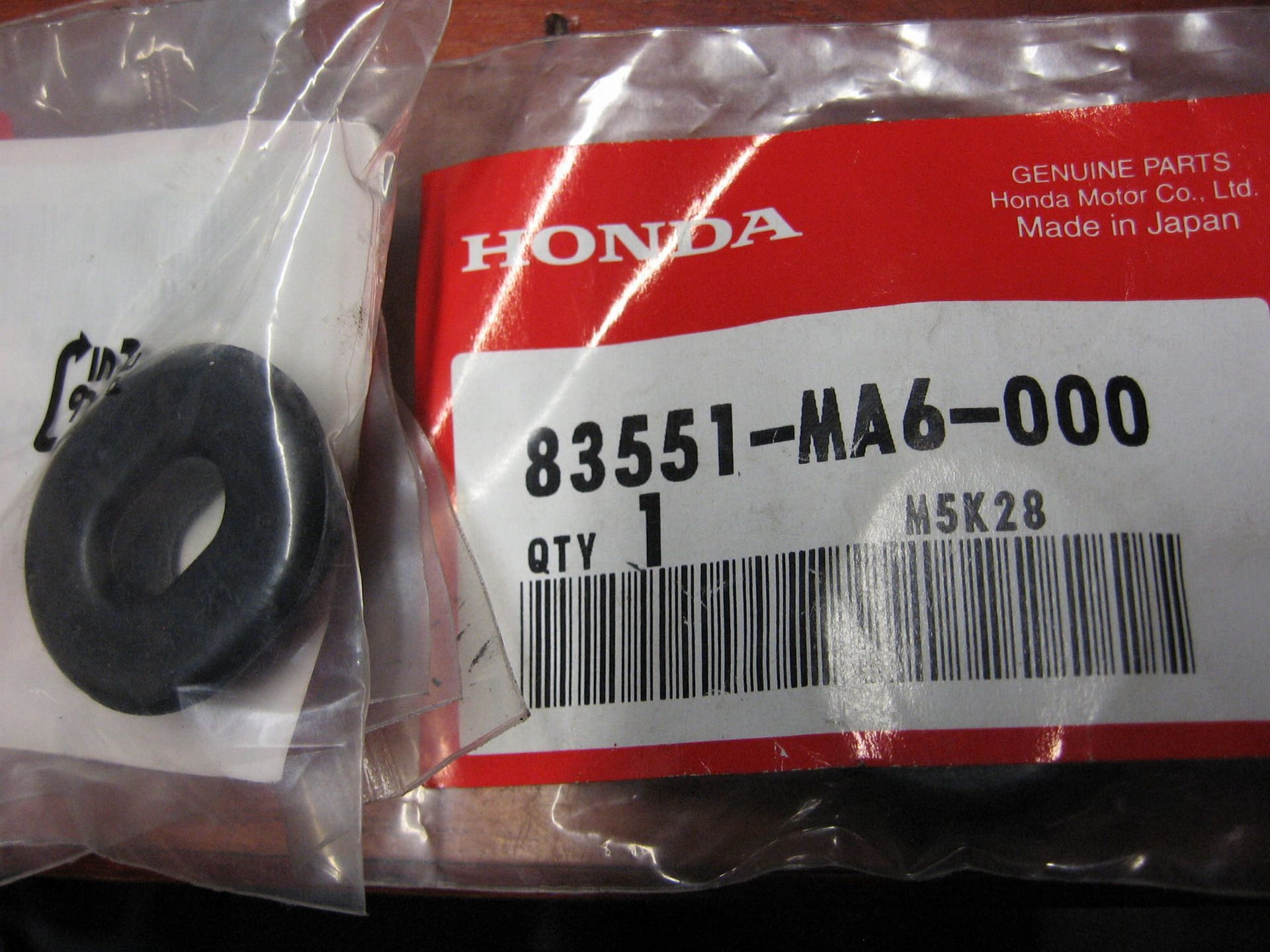 3x rubber bevestiging kuipdeel , zijkap , gommet sidecover		oem		83551-ma6-000