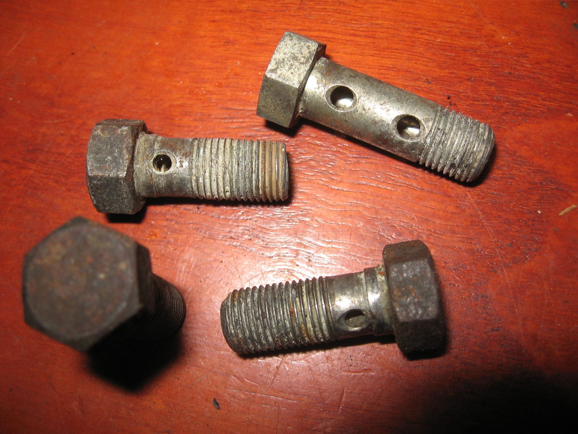 banjobout dubbel + 3x banibout m10x1,00	Gebruikt ,zonder flens