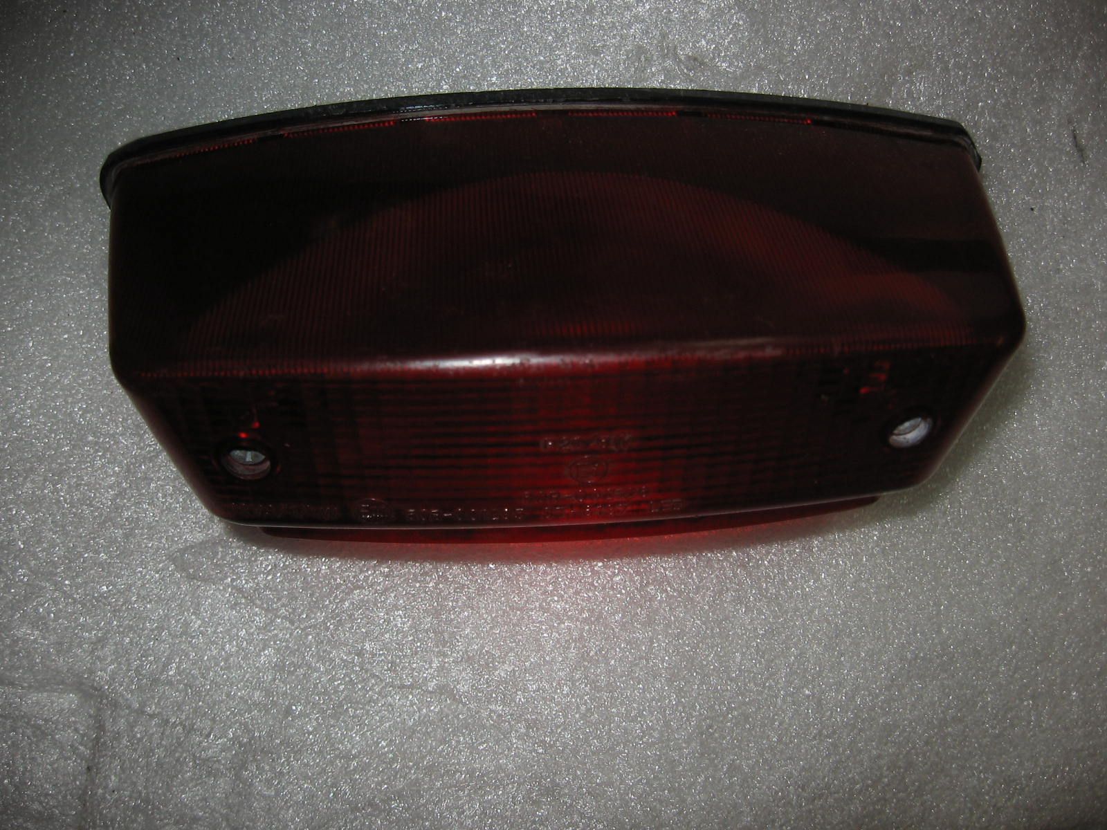 Achterlicht – 	KTM 1994 EGS . LC4 	58311040000