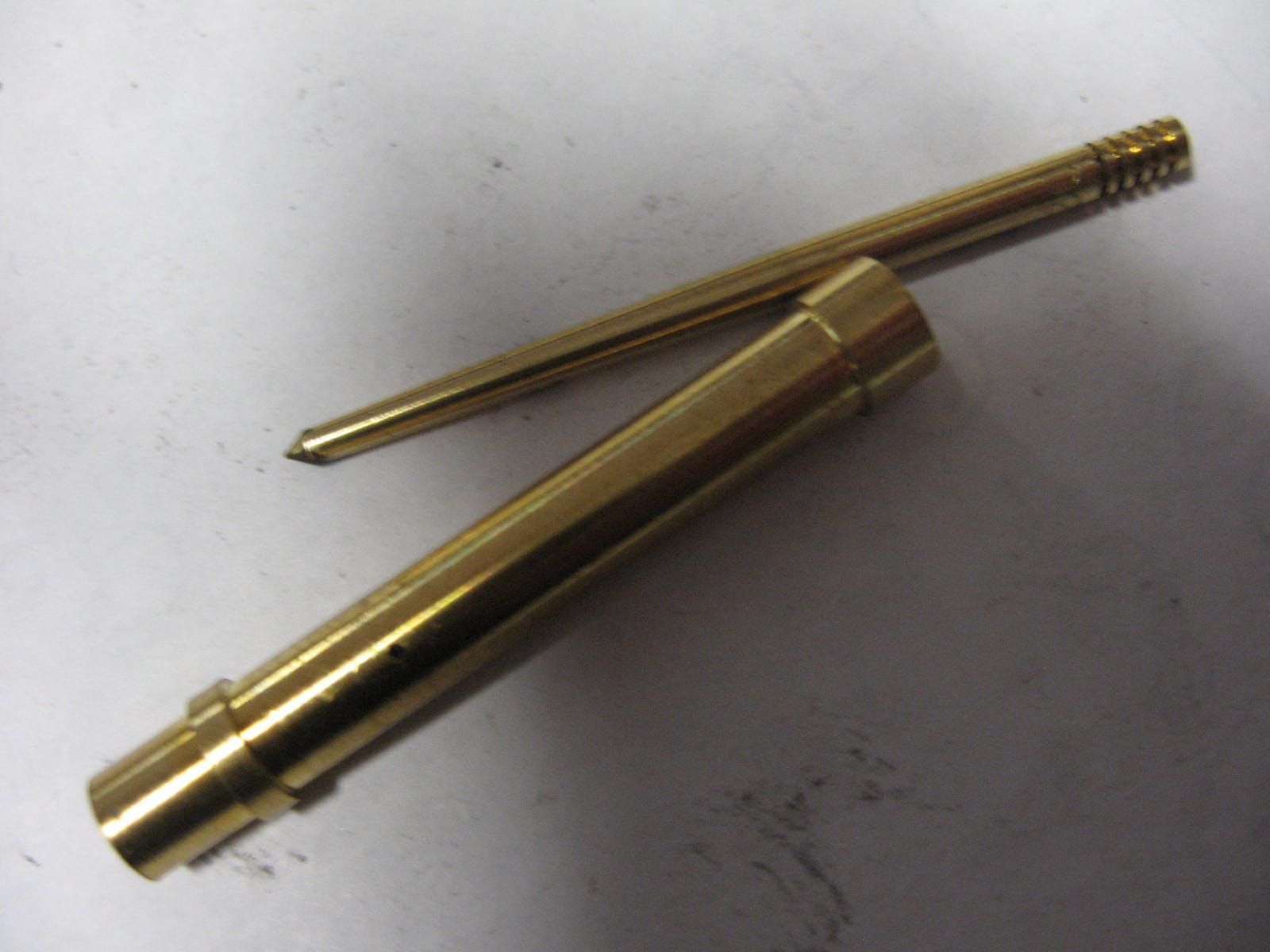 needle set , gasbuis met gasnaald zonder borgring	cb400f	keyster		16012-377-004
