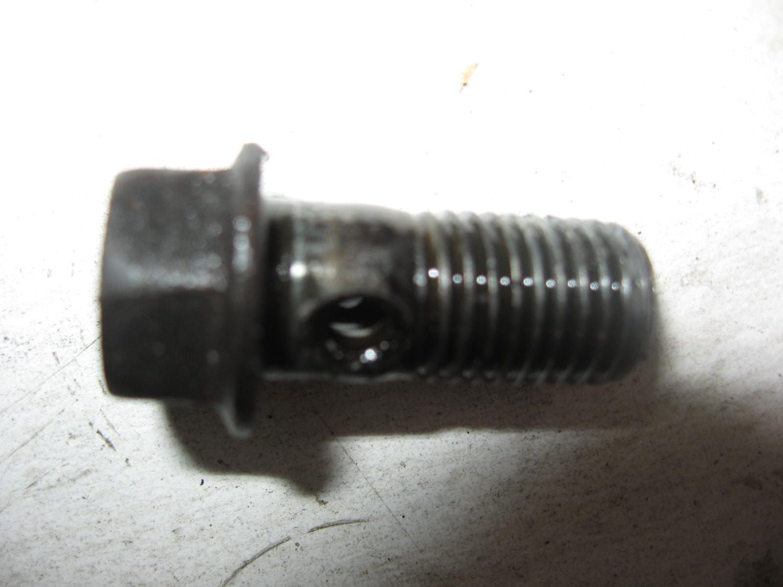 banjobout op achterremklauw	St1100 , st1300	90145-ms9-612