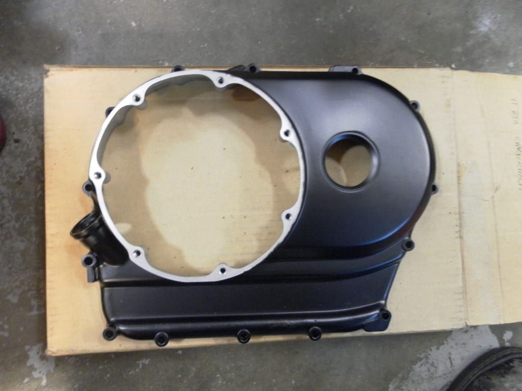 nieuw blokdeksel rechts nieuw , 	Vt700 / vt750	oem	11330-me9-000 , vt750 1983 -84 ( 85)