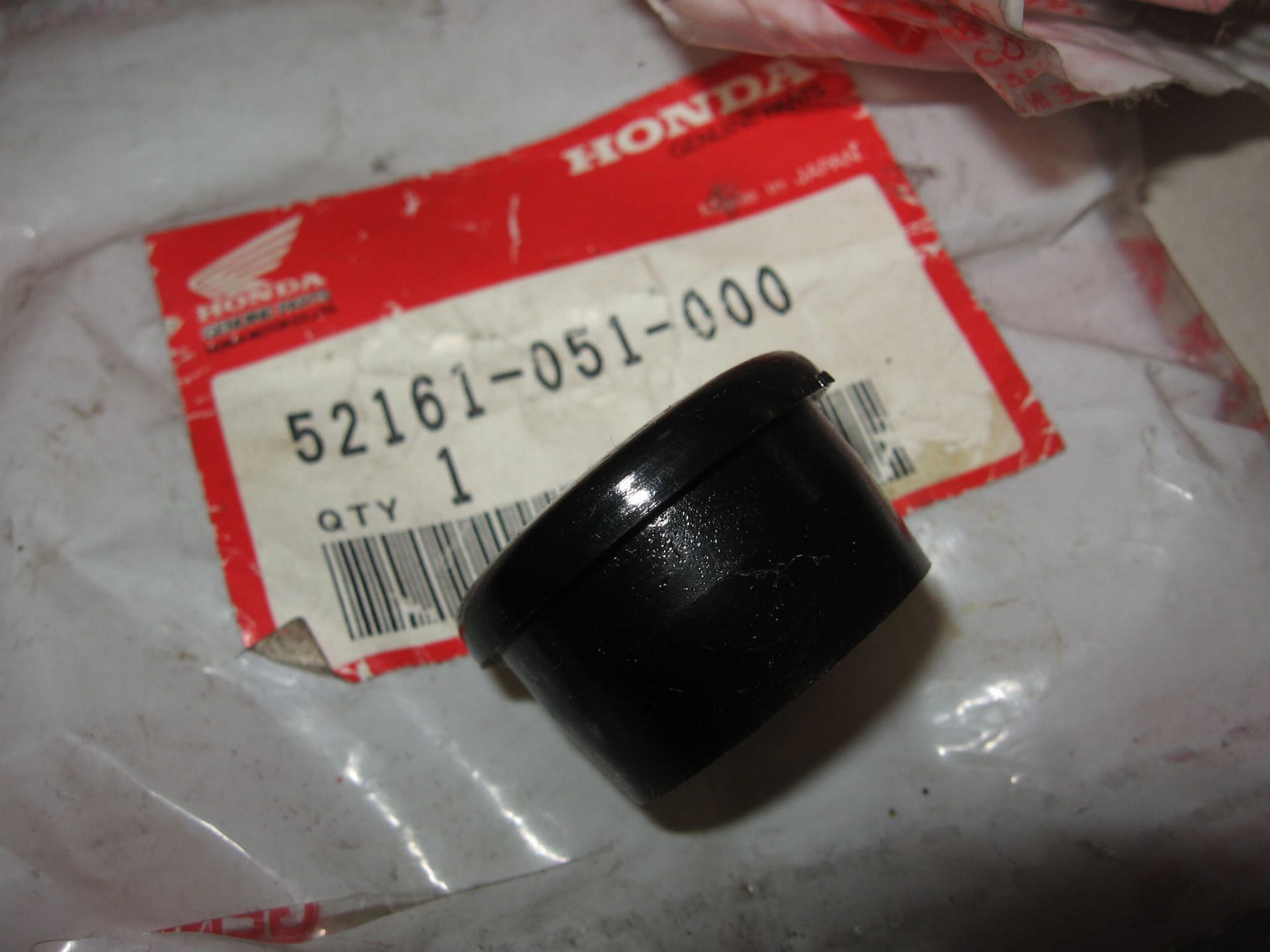 dop frame , Cx500 79-82,ct110,cbr600f 87-90	1 los	oem		52161-051-000