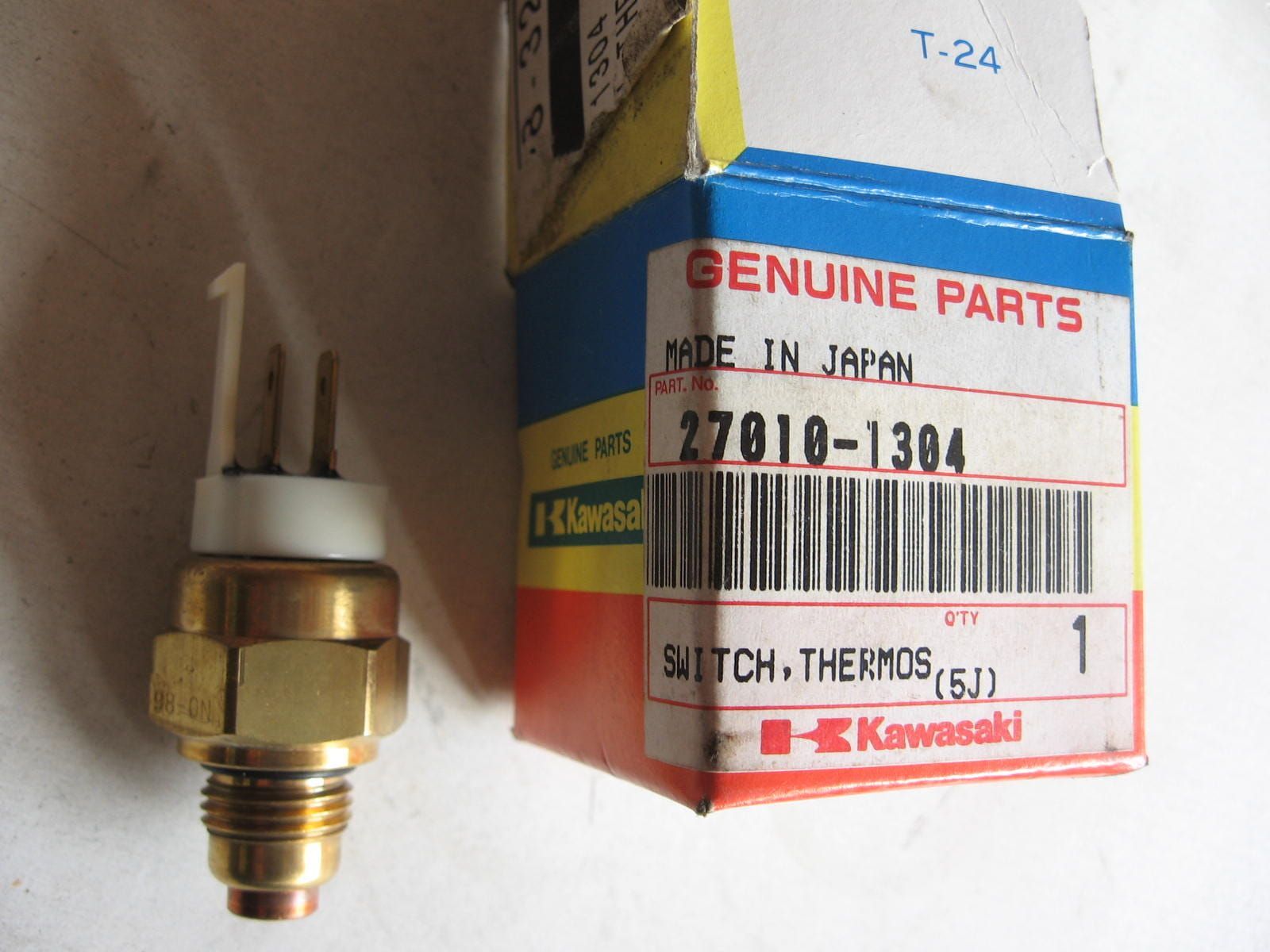 thermo switch , gpx600r 89-97 zx6r 97-07		oem 27010-1304