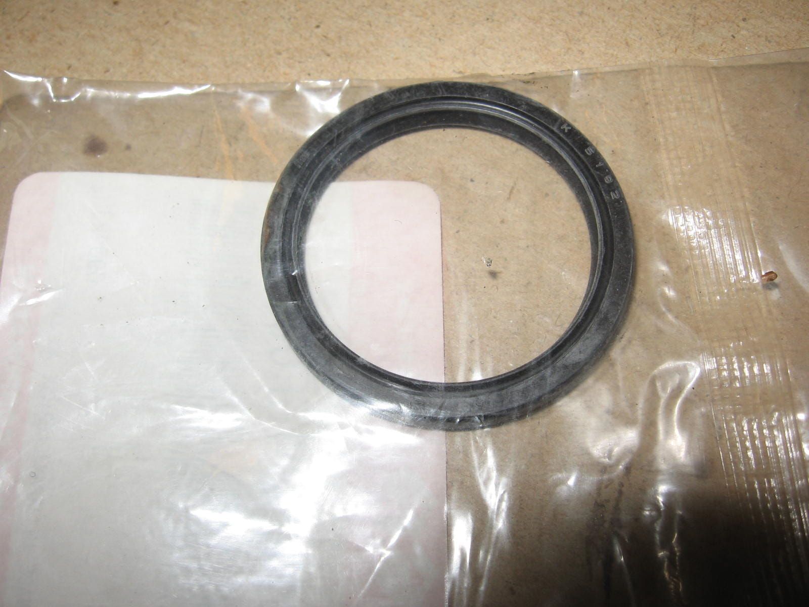 seal  		oem		21124-15f00