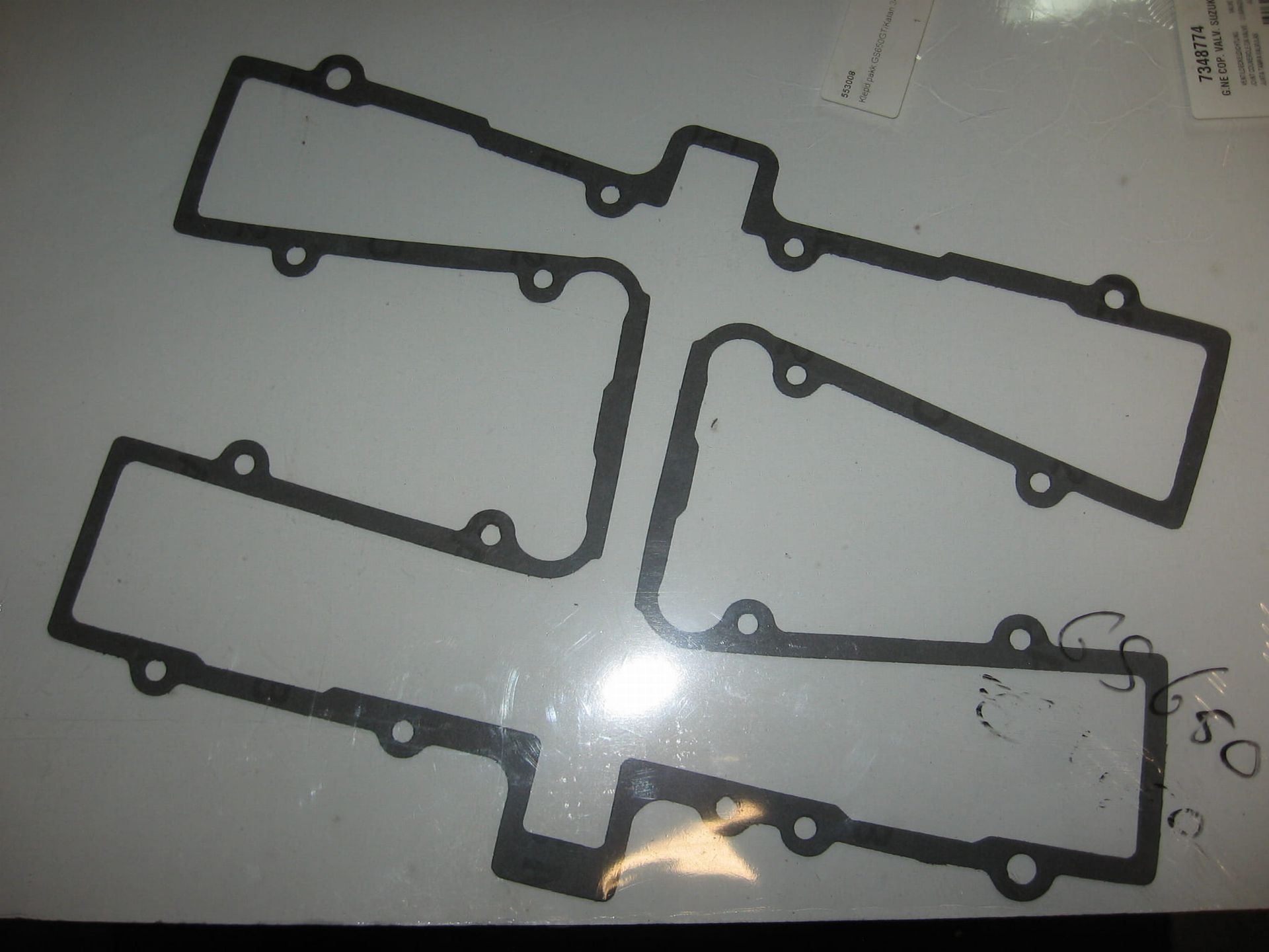 kleppendekselpakking – gs650 E ,G 1981-83		vervangend 	7348774 / 553008	11173-34200, 11173-34202, 11173-34201, 11173-34210,  11173-34212