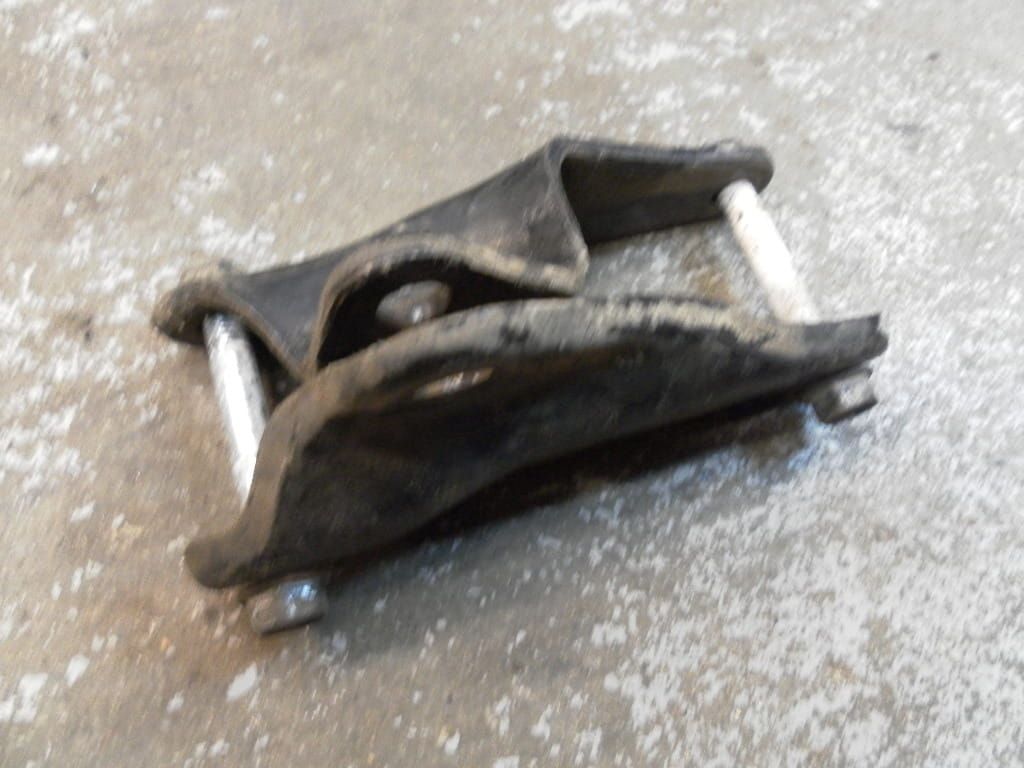 verbinding losse framebuis – frame	Cb750f 80-81 ,	50354-438-000 	50353-428-000