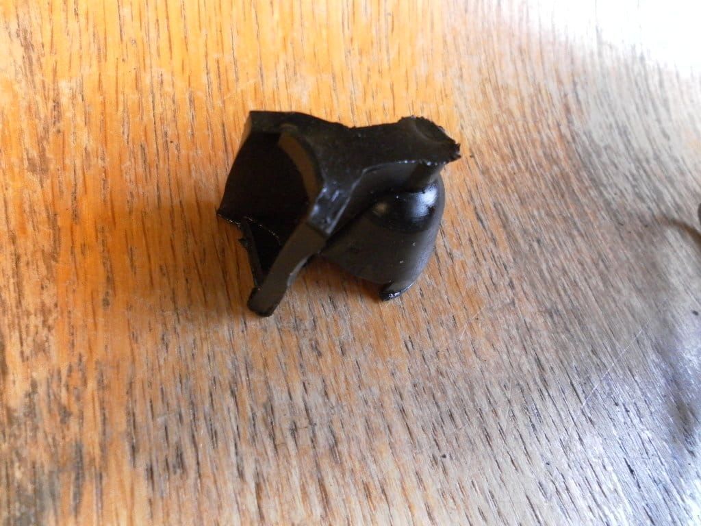 oil stopper cap , rubberdop op kopbout	cb750 1979-82 , cb900 cb1000  12242-425-000