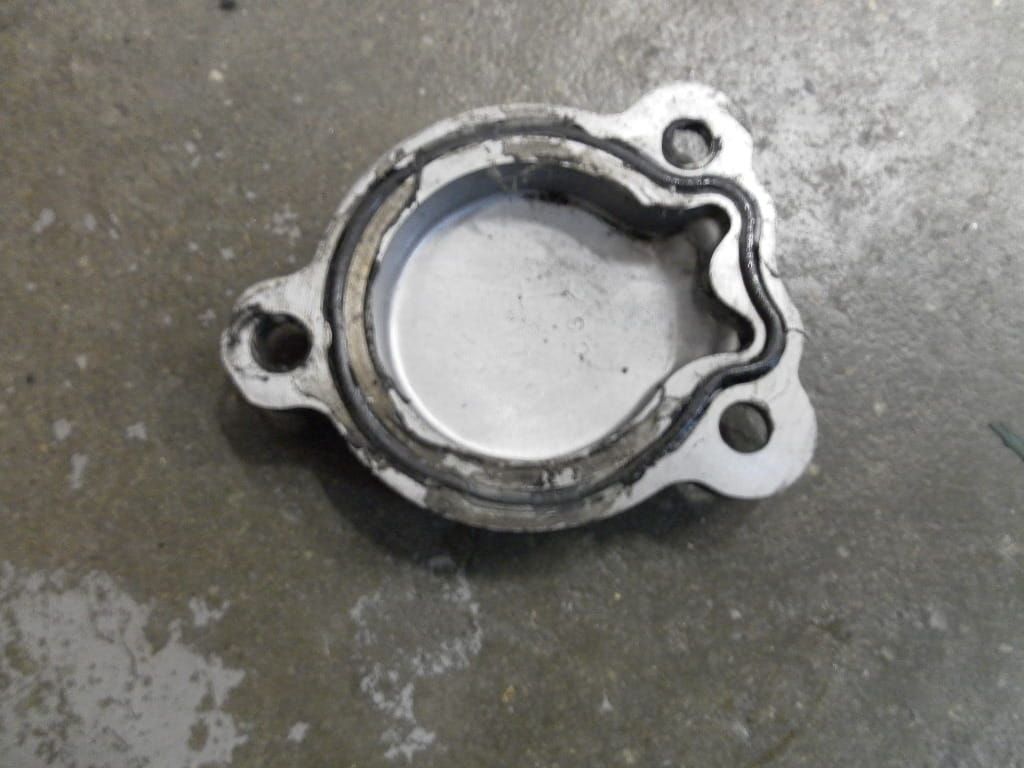 cover oil pump , klein deksel blok	Fzr1000 1989-95 , gts1000 93-94 , 1994-97	3GM-15416-00