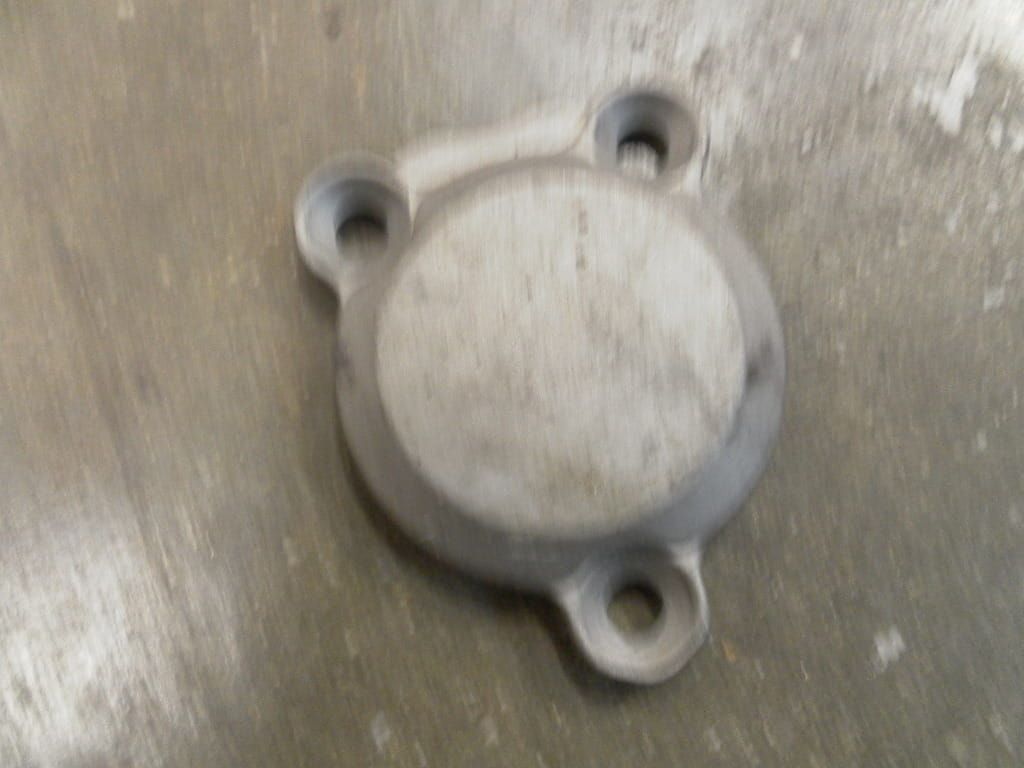 cover oil pump , klein deksel blok	Fzr1000 1989-95 , gts1000 93-94 , 1994-97	3GM-15416-00 (2)