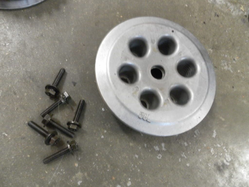 pressure plate  met veerbouten	Fzr1000 89-95 , gts1000 93-94  yzf1000 97	3GM-16351-00