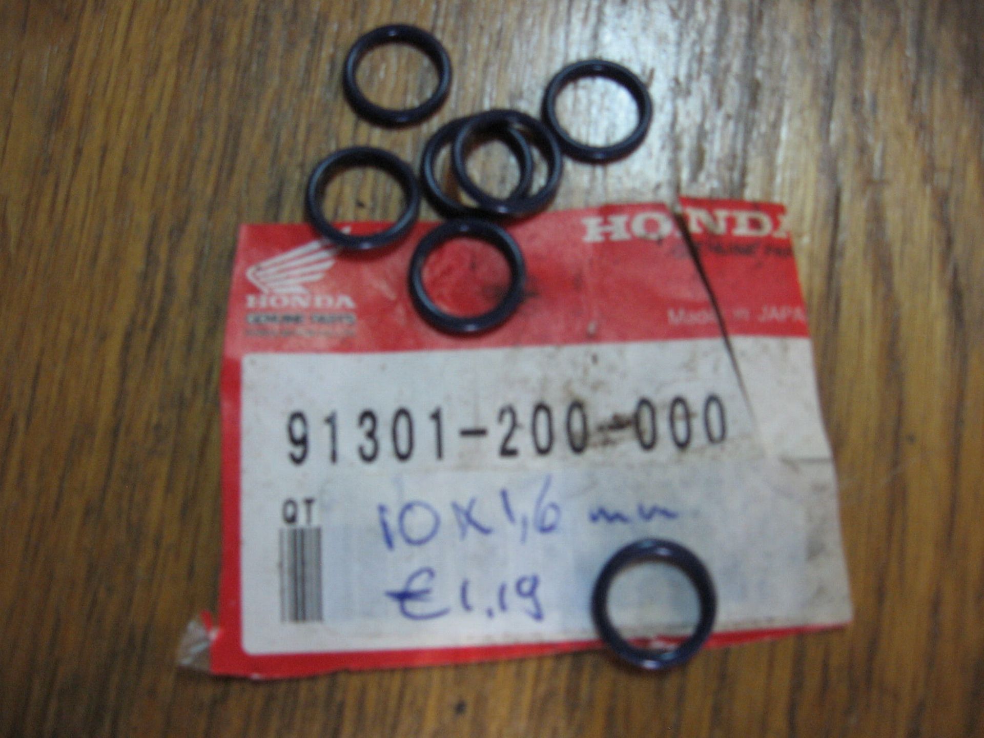 7 stuks O-ring klepgeleider // cb750 1982 zeer veel modellen -2014		oem	91301-200-000
