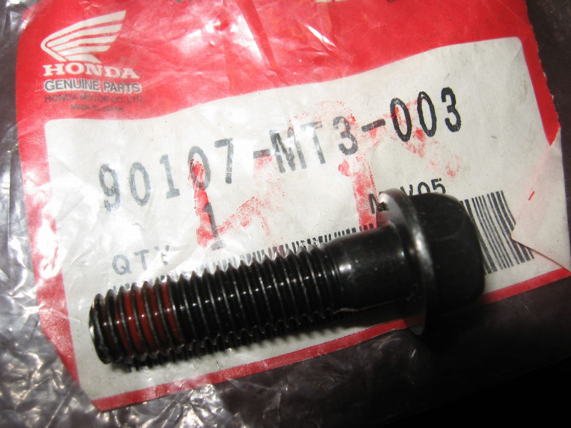 flensbout m8x32 remklauw – 1991-2015		oem		90107-mt3-003