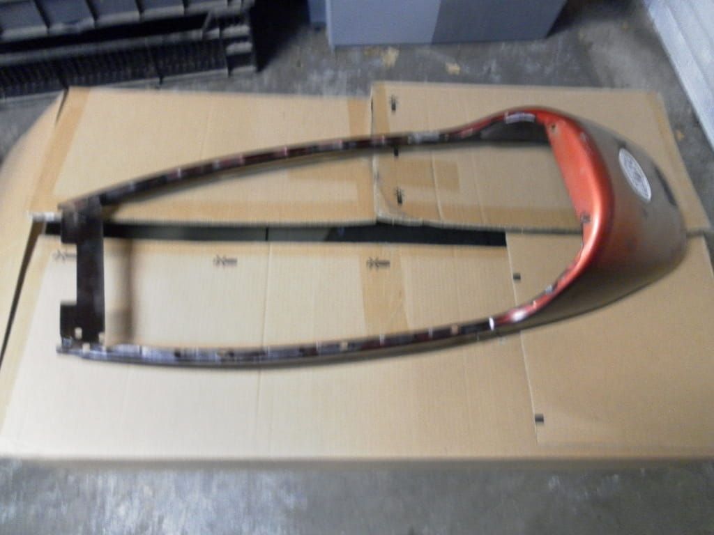 Kontje / beplating zadel , lakschade	r100s r100rt , r80	52531232446