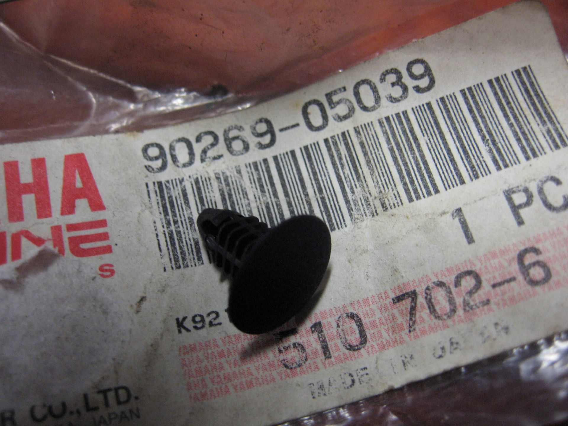 afdichtplug kunstof zwart kuip / ruit oem 90269-05039 , zeer veel modellen