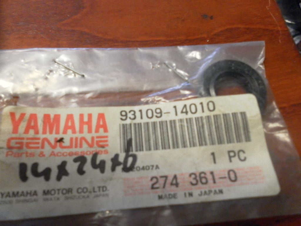 Seal , keerring	14x24x6	oem	93109-14010