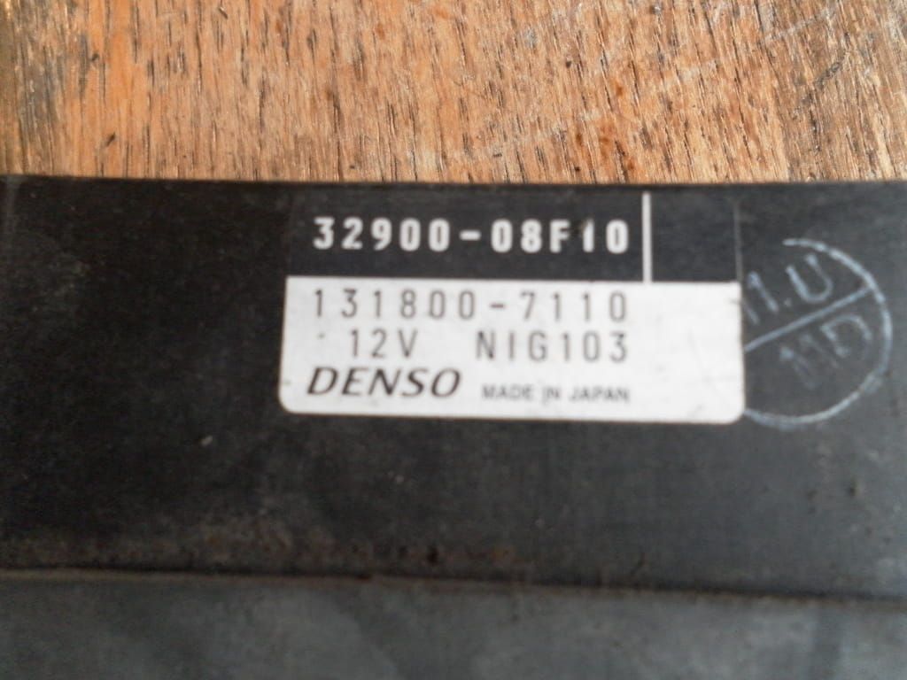ontstekingsunit 	Gsx750f 1998-2003	32900-08F40	32900-08F10