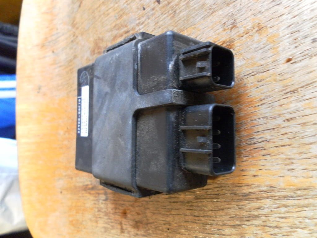 ontstekingsunit 	Gsx750f 1998-2003	32900-08F40	32900-08F10