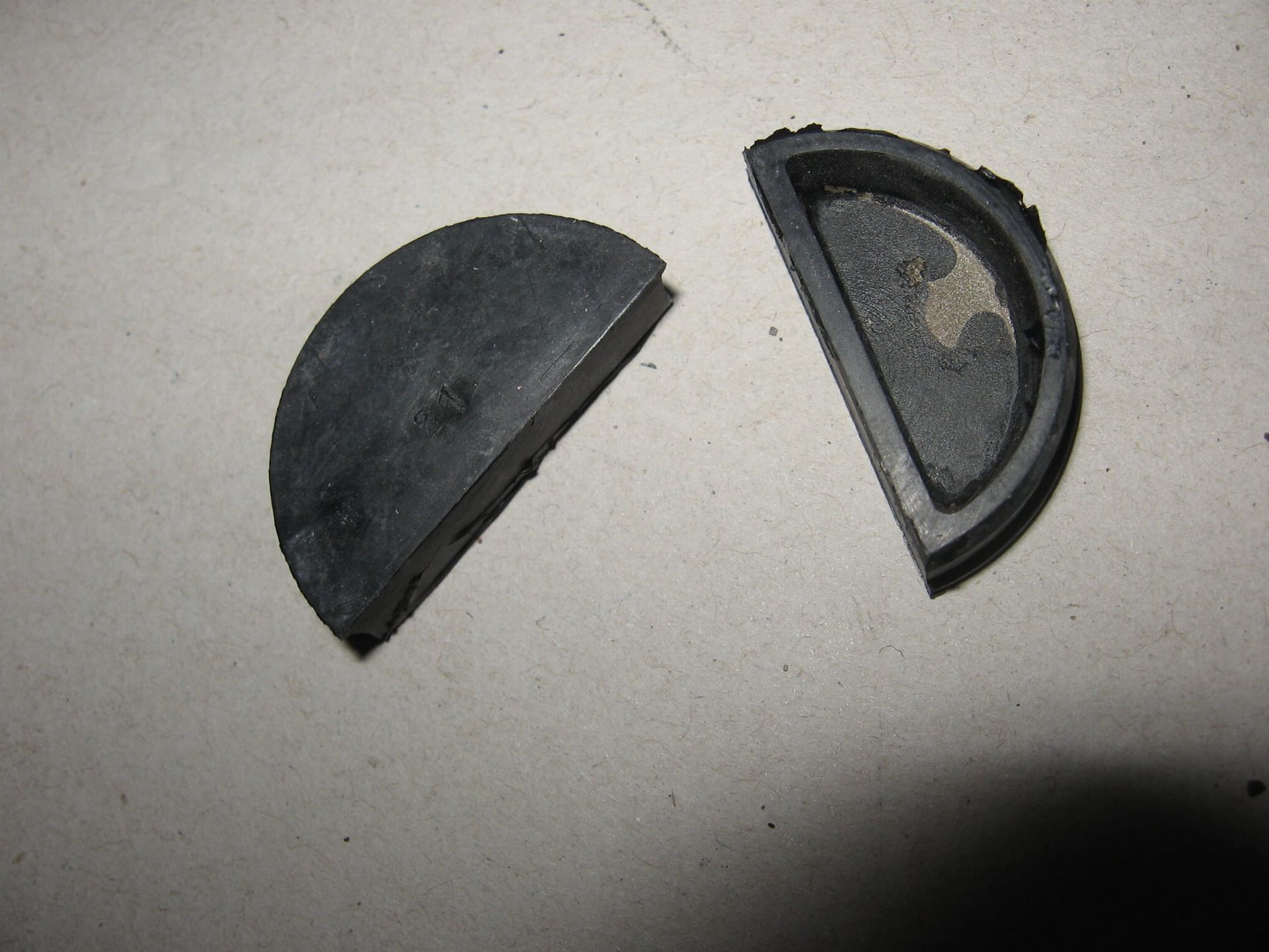 4x nokkenas eindplug – z1 kz900, kz1000		pno		92066-017
