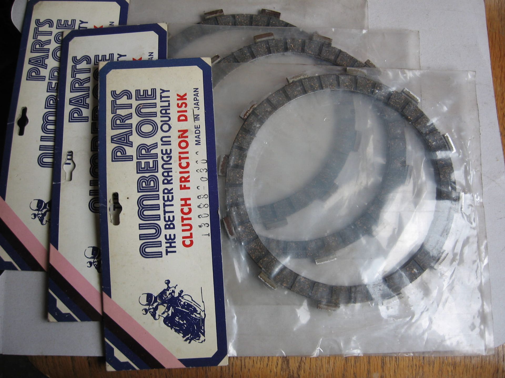 3x koppelingsplaat gevoerd – Z1 73-75,kz1000 77-80,kz900 76-77 , kz650		pno		13088-030