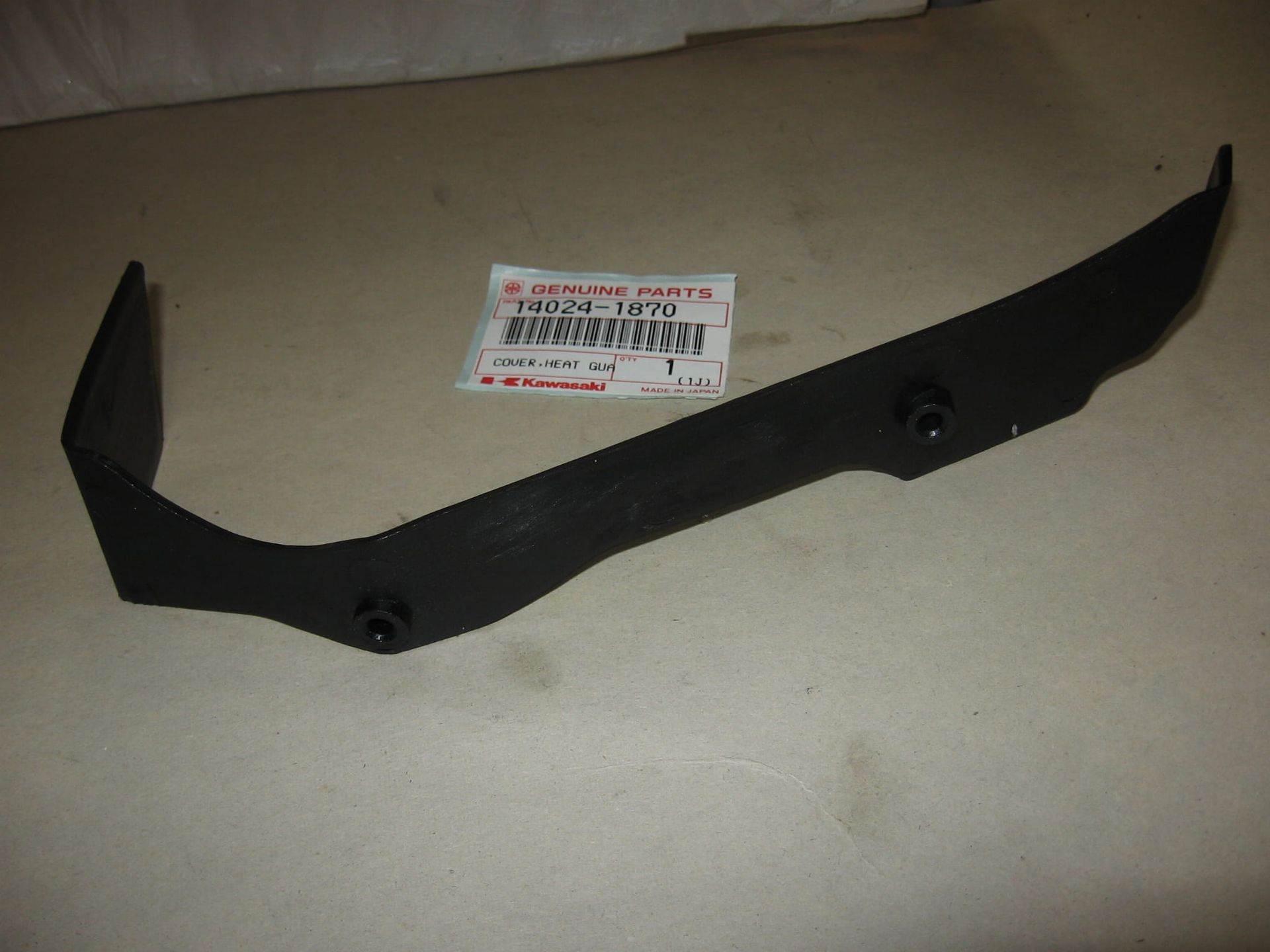 Heat guard cover links , zzr1100 , zx-11 90-93		oem		14024-1870