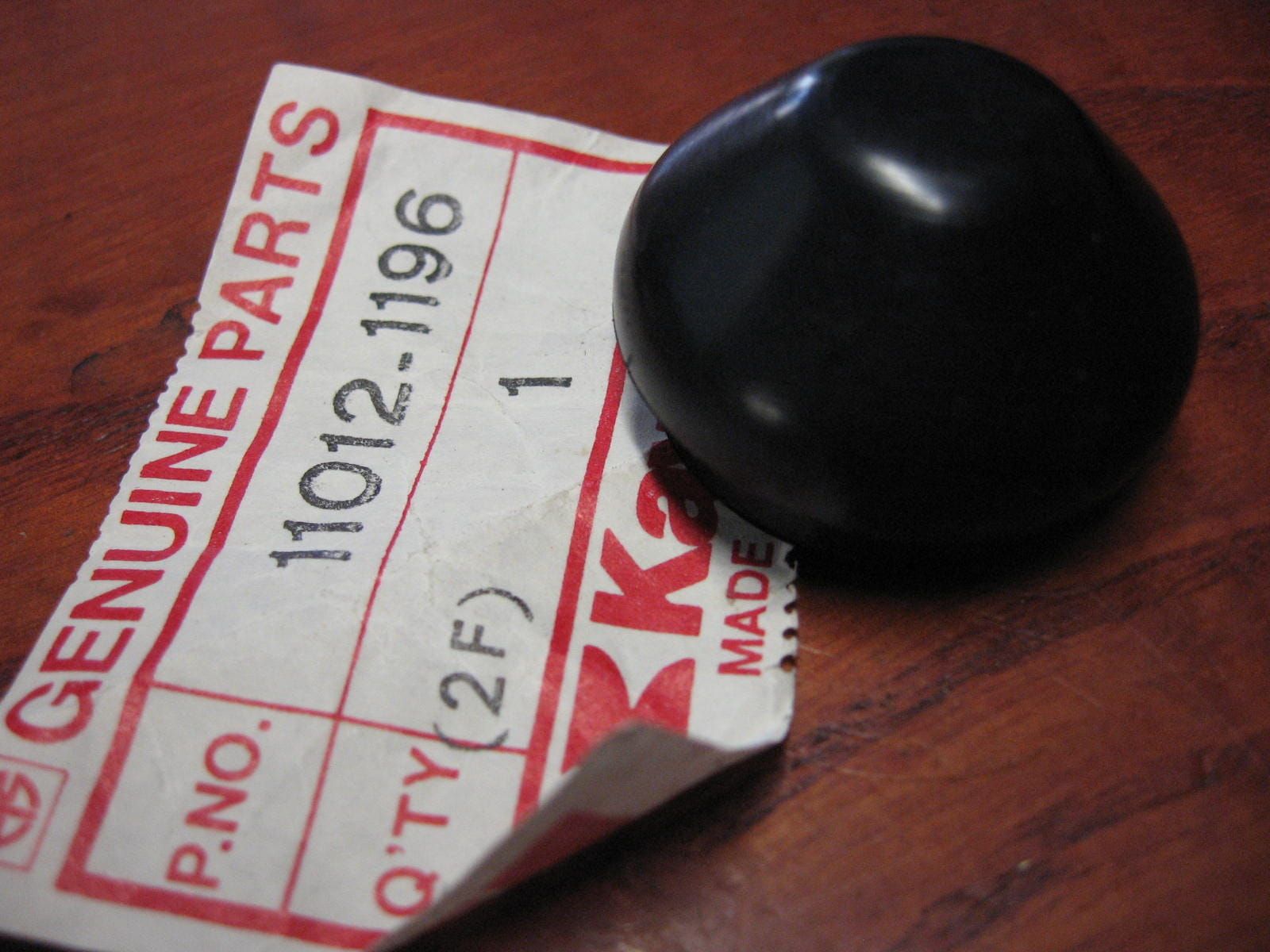 rubberdop bovenop voorvork kz440		oem		11012-1196