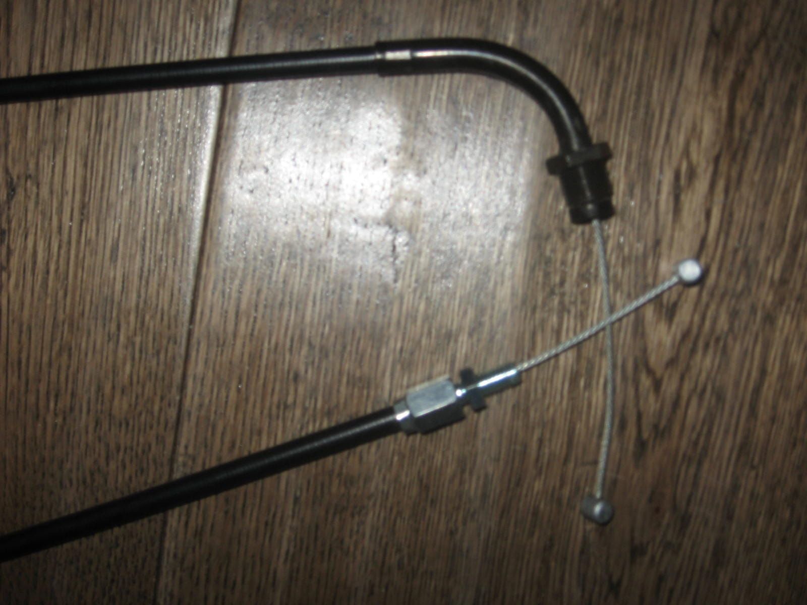 gaskabel	B	HONDA	CBR900RR 2000		17920-MCJ-000