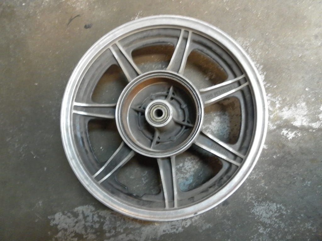 achterwiel xs400sg xs400sh 1980 81 2,50x16		3F9-25338