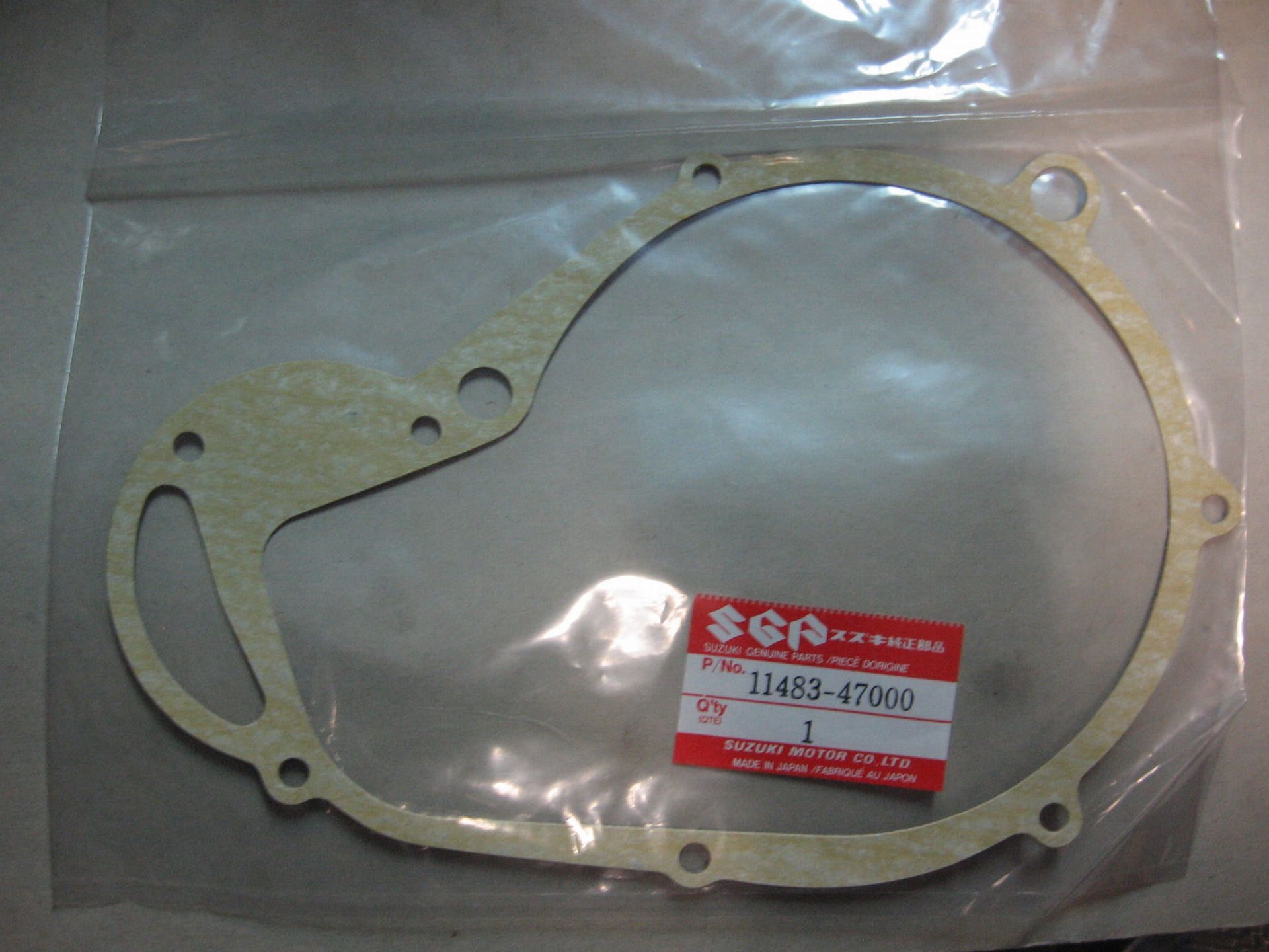 dynamodeksel pakking // gs550 77-82 gs650 81-82  11483-47000