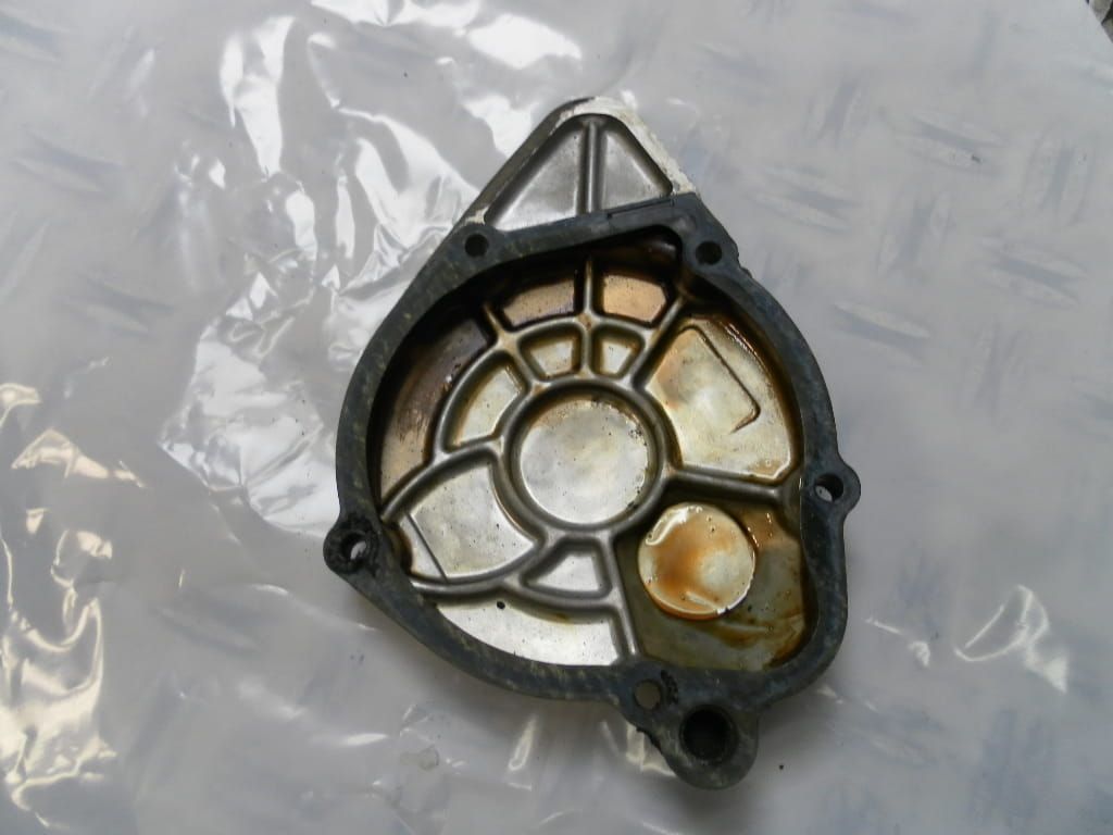 deksel pulsegever	Gsx750f 2000 , gsx600f gsf600	11381-26D10 	11381-26D11