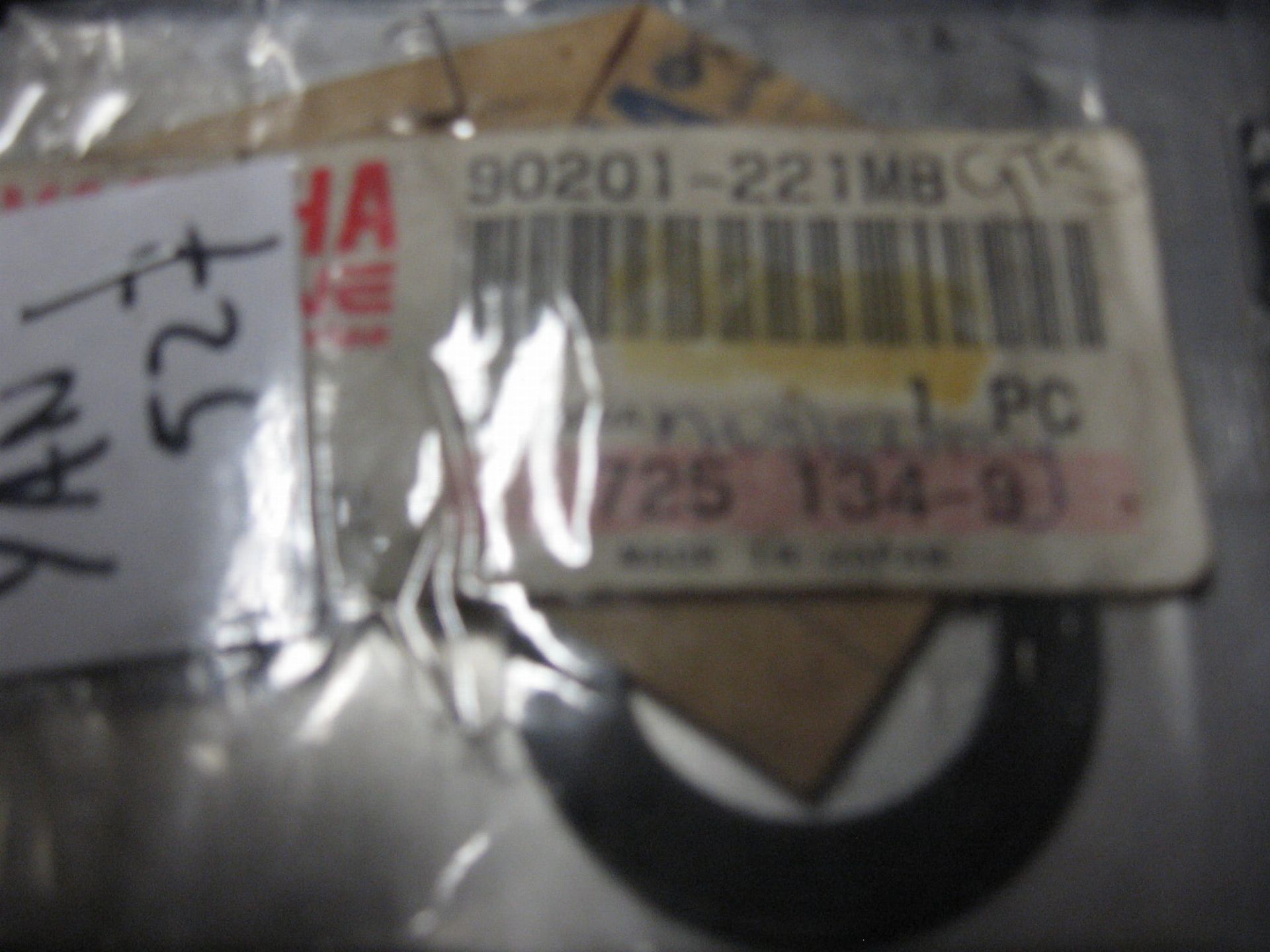 tussenring versnellingsbak oem 90201-221m8