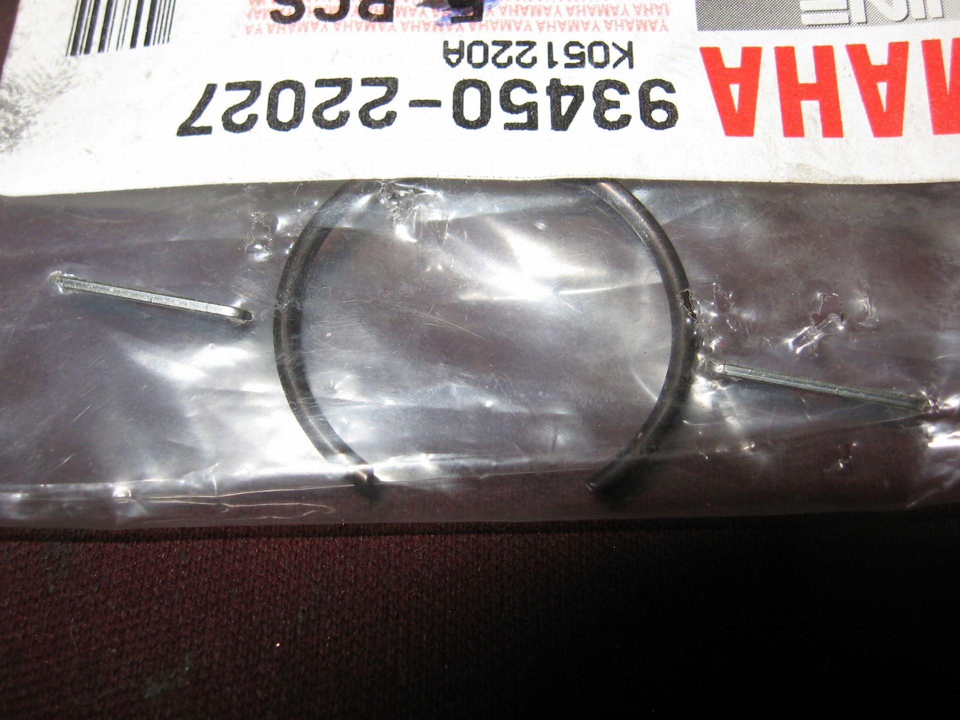 3 stuks pistonpen borgring	xt500 sr500 xs650 xvs650 	oem		93450-22027