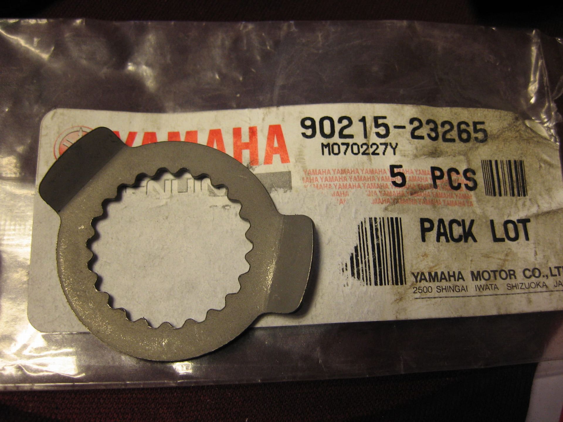 1 lock washer transmission		oem		90215-23265