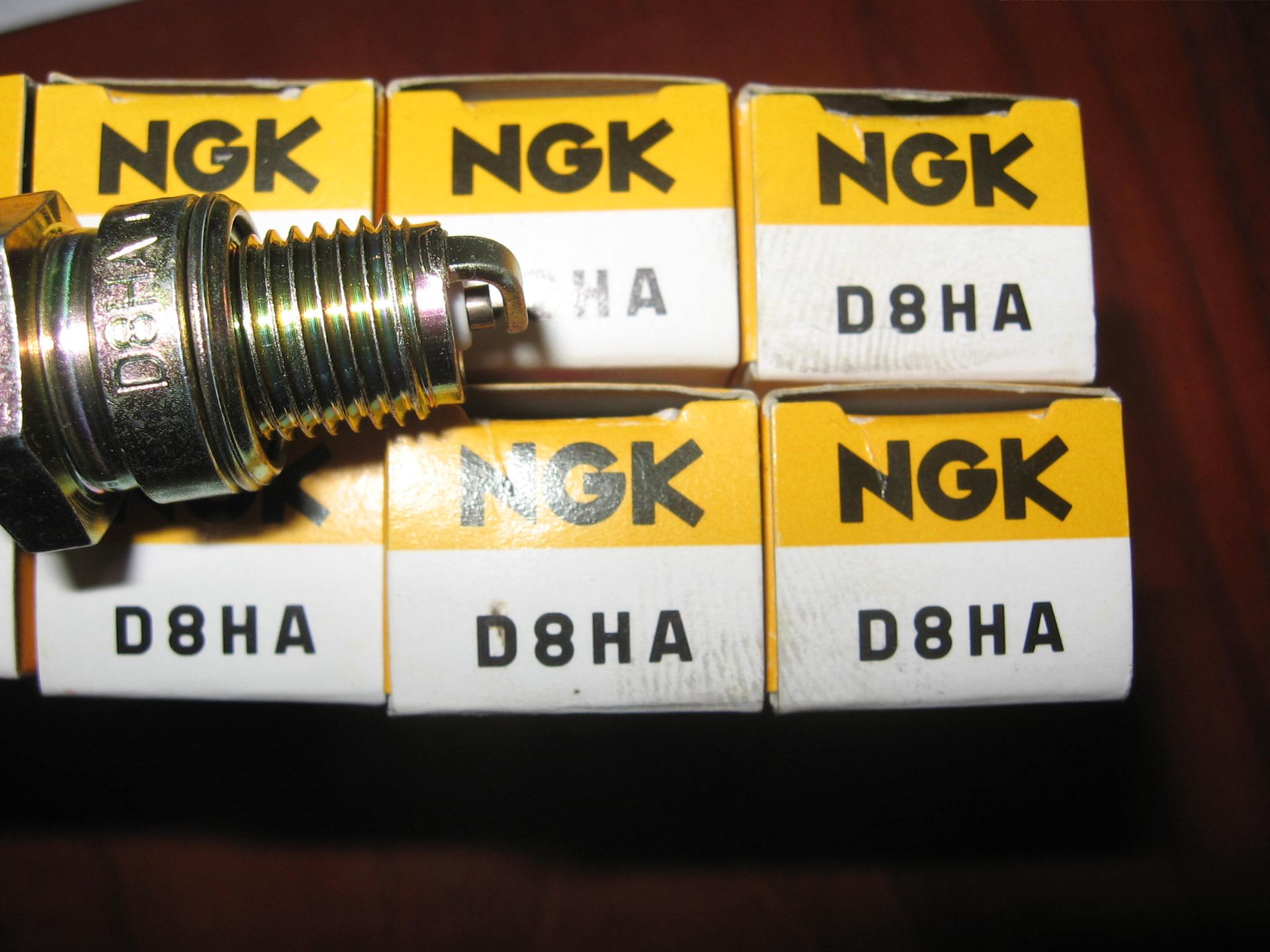 10 stuks ngk bougies D8HA  (→ d8hs)  , , atc110 atc90,