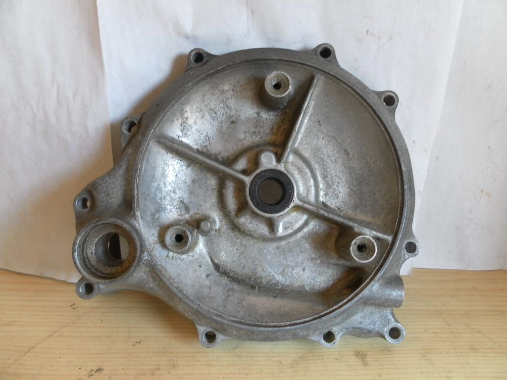 clutch cover cb750f 1977 k0 -k5,F ,F1 11342-300-050 , 11342-300-060