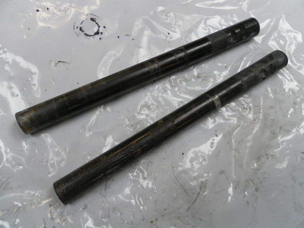 stuurhelft links en rechts	Gsx750f 2000	56110-08F00 	56150-08F00