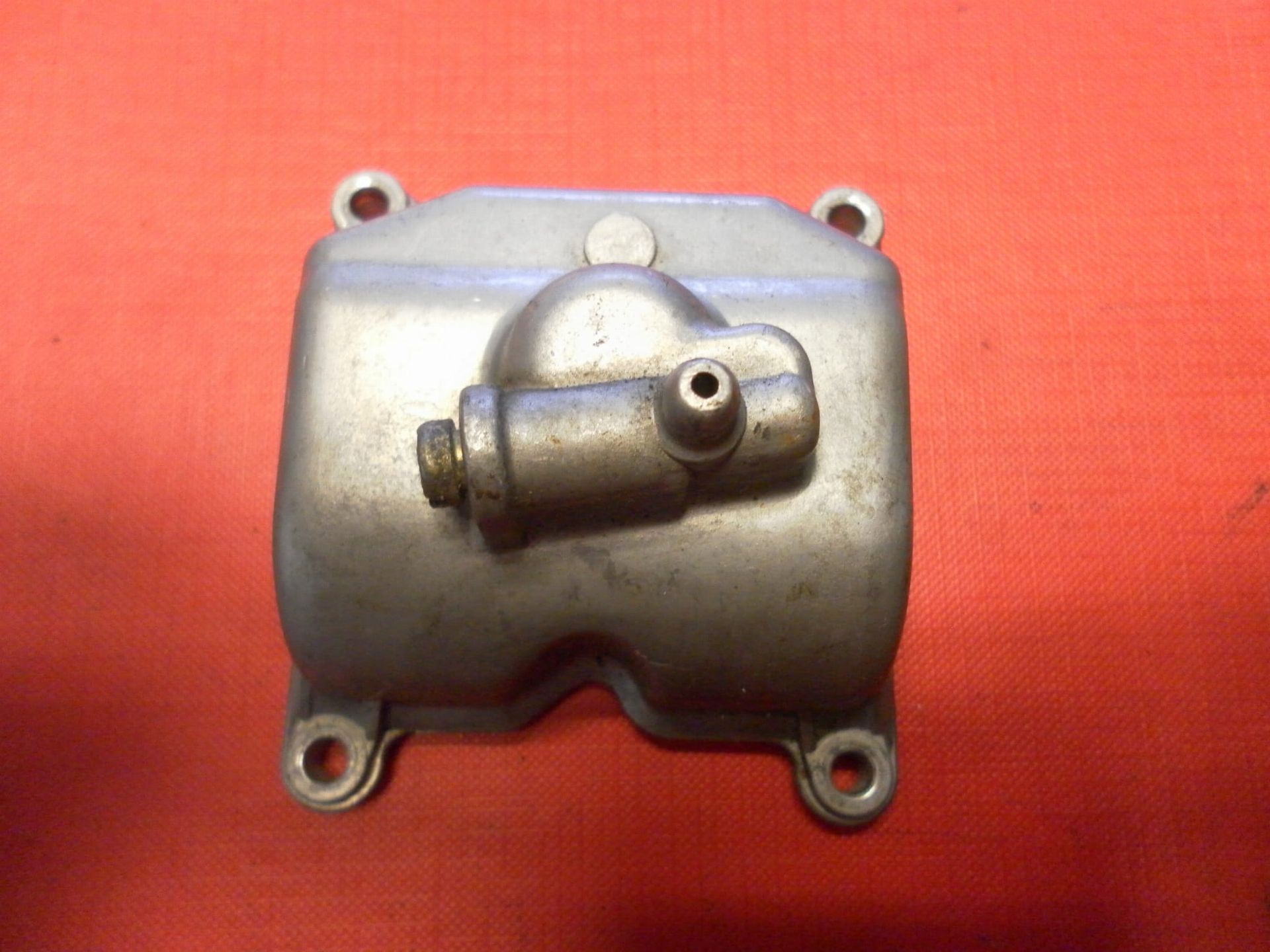 vlotterbak links 	zx600c zx600a gpz600 gpx600r		,	V155 YB12