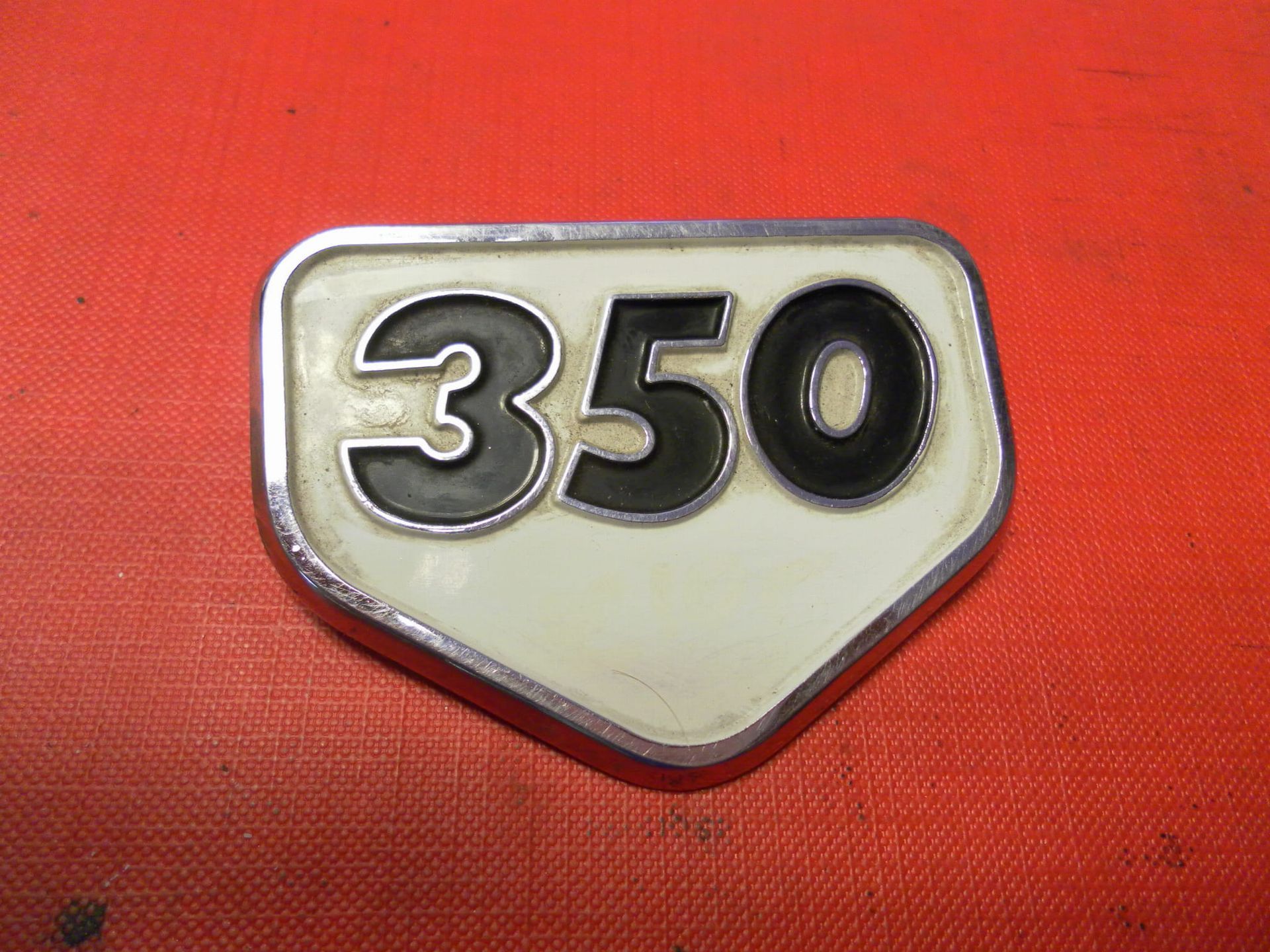 embleem zijkap . Cl350   Metaal , Wit met zwart		87128-287-010