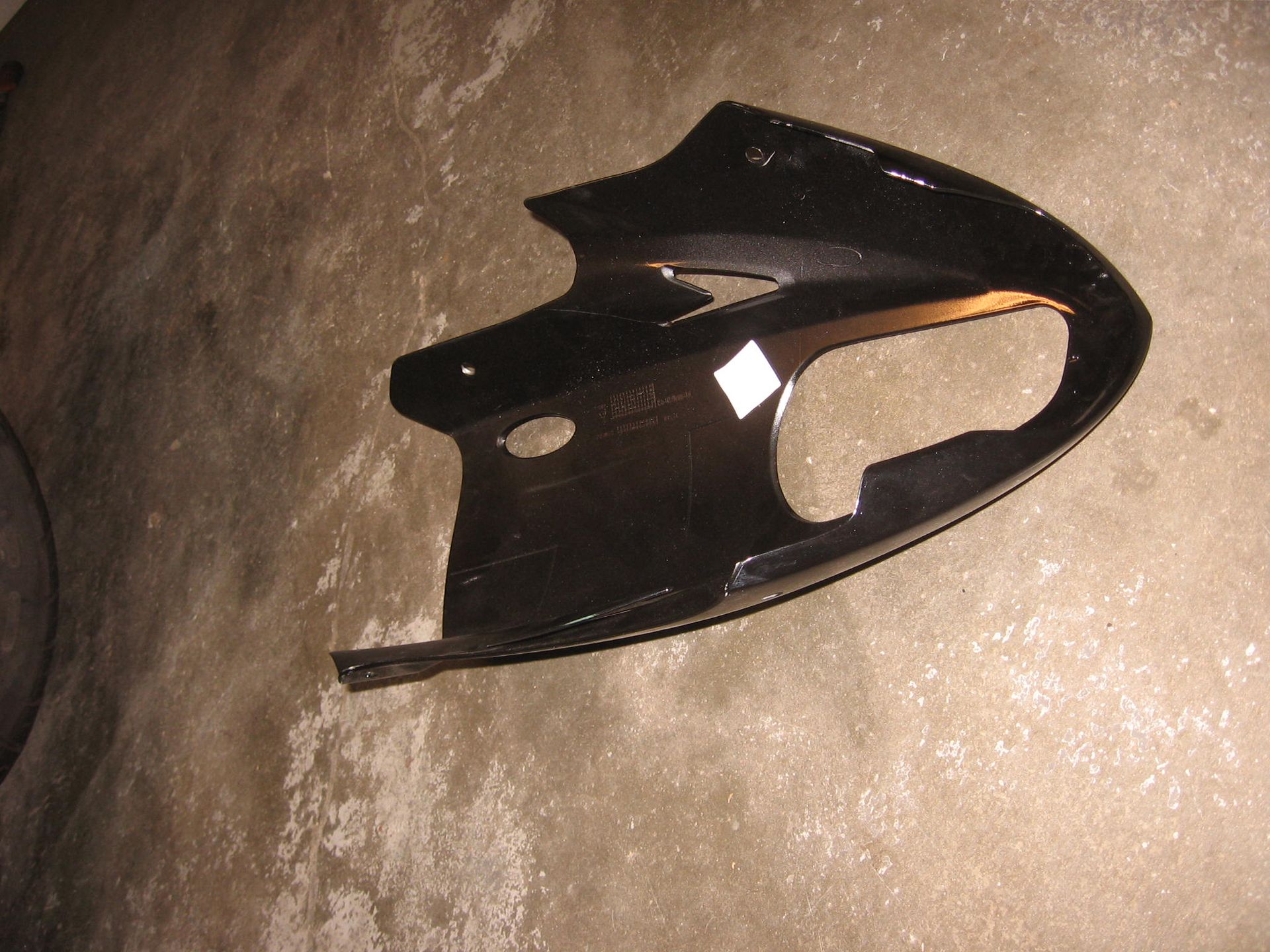 Bellypan // street triple 675  2007-13 ,  street triple R 2008-13	display model , lichte krasjes , zonder bevstegings kit 			A2305556