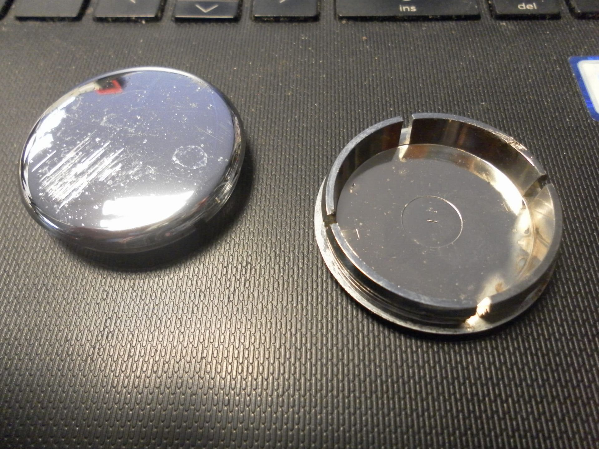 2 stuks chromen dop op voorpoot 11012-1618